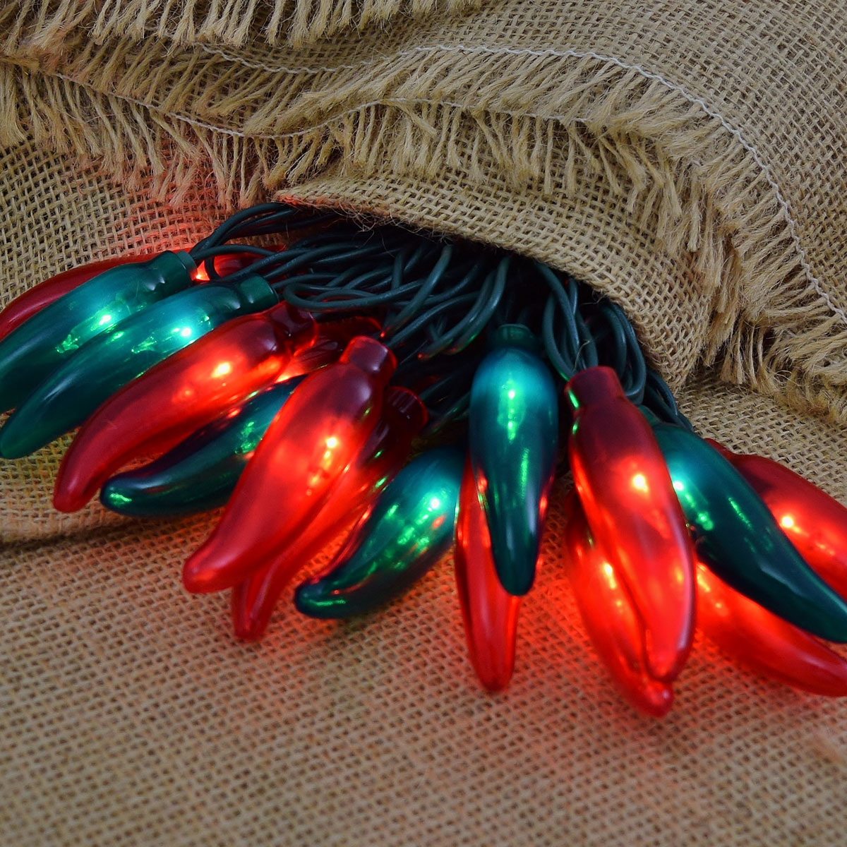 Red and Green Chili Pepper String Lights - 35 Lights