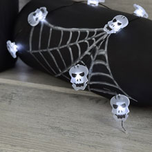 40" Battery Operated Cool White LED Skull Micro String Lights