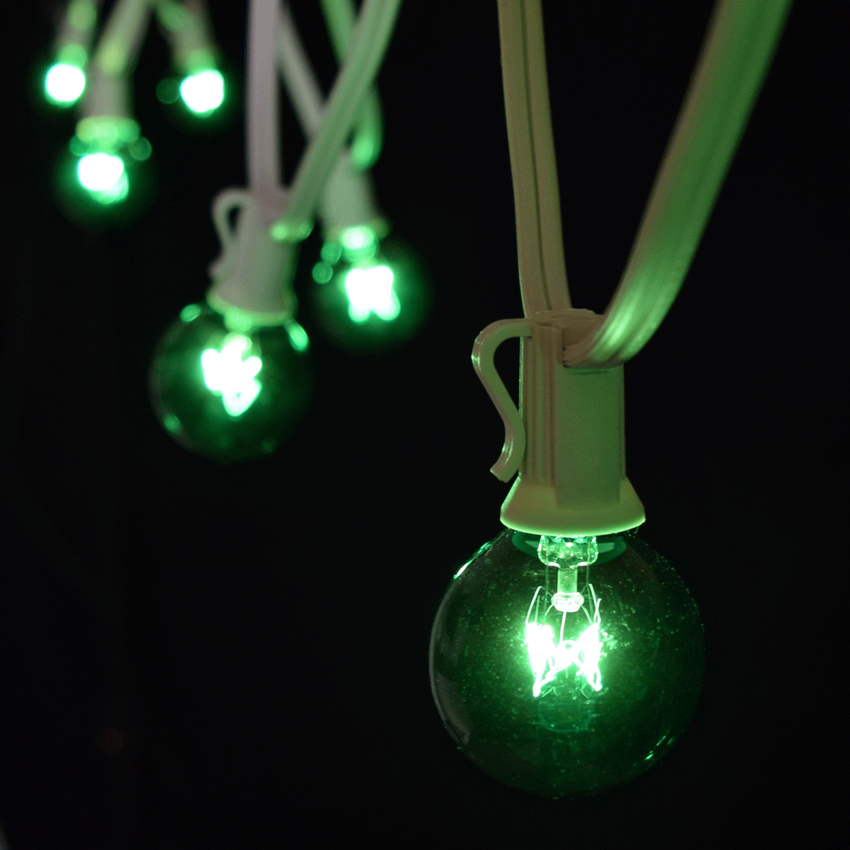 50 foot green C7 globe string light strand