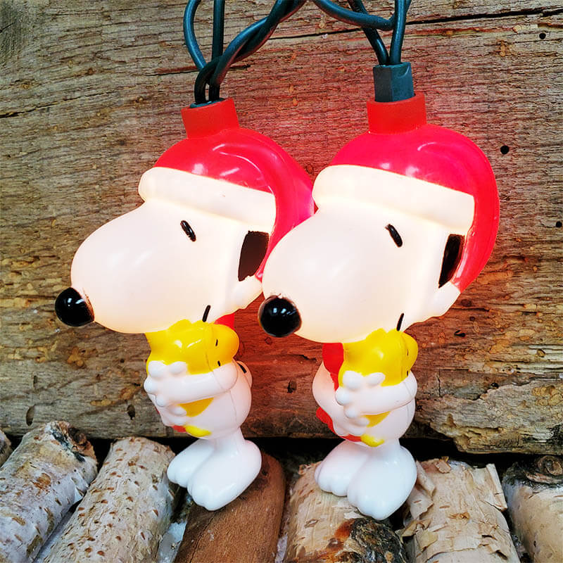 Peanuts Snoopy Christmas Novelty Light Set