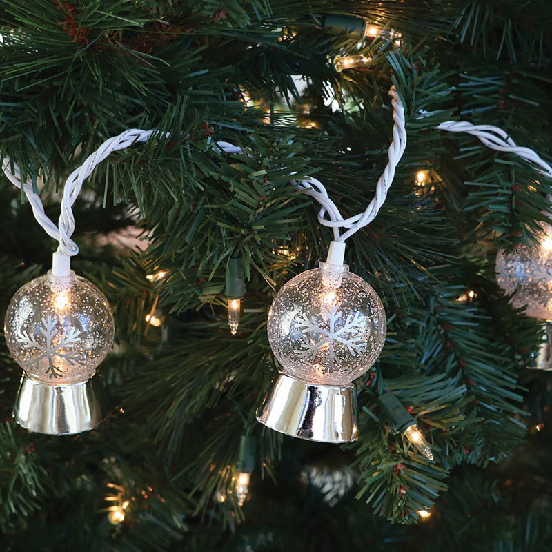 Christmas Snowglobe Novelty String Lights
