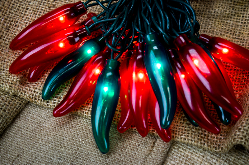 Red And Green Chili Pepper String Lights - 50 Lights - Red And Green Chili Pepper String Lights - 50 Lights