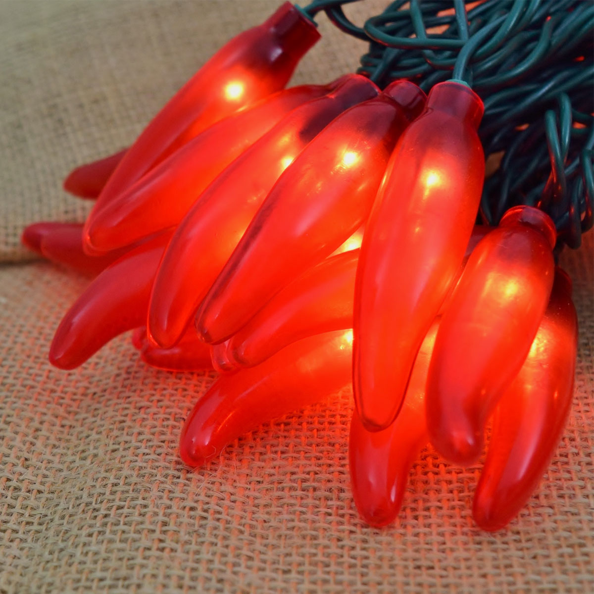 New 50-Count Multicolor Or Red Plug-In String Light Chili Pepper 